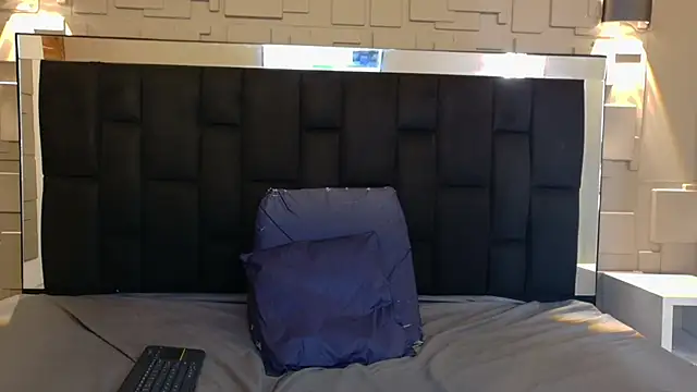 katalina07 1 online show from 11-07-25, 03:05