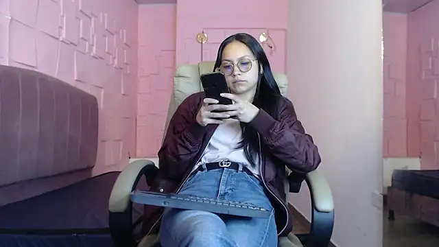 katalina07 1 online show from 03-28-26, 03:02