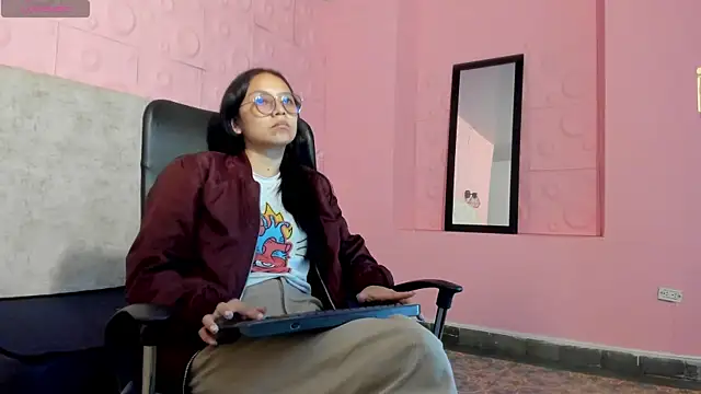 katalina07 1 online show from 04-30-26, 02:35