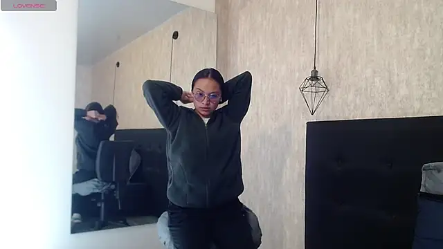 katalina07 1 online show from 11-15-25, 02:10