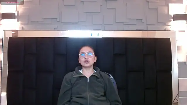 katalina07 1 online show from 10-08-25, 02:40