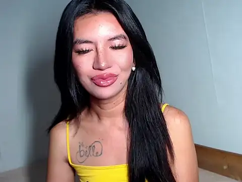 Snapshot of thinker_belle chatting on 05-16-26, 06:07 thinker belle online show from 05-16-26, 06:07