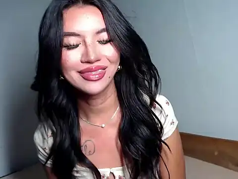Snapshot of thinker_belle chatting on 04-29-26, 06:14 thinker belle online show from 04-29-26, 06:14