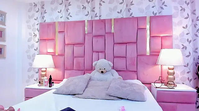 GabyMoreau online show from 03-12-26, 08:13