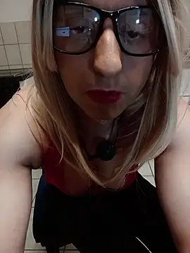 sina sun25 online show from 12-22-25, 07:47