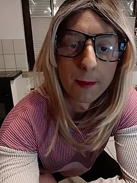 sina sun25 online show from 03-21-26, 07:29