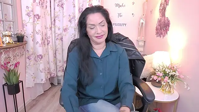 MyLovOne online show from 11-17-25, 10:52