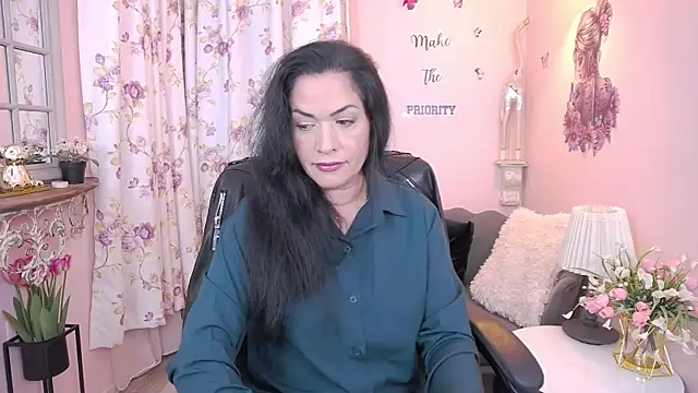 MyLovOne online show from 11-30-25, 01:01