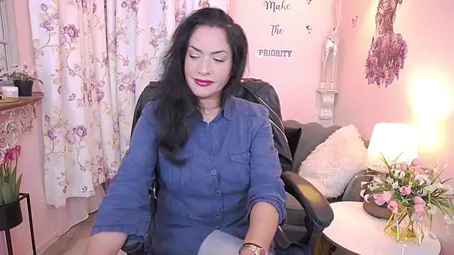 MyLovOne online show from 11-09-25, 10:41