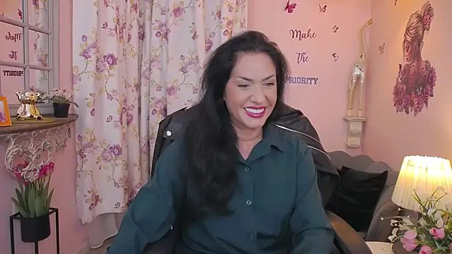 MyLovOne online show from 10-25-25, 02:50