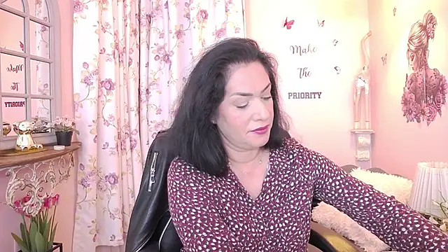 MyLovOne online show from 12-21-25, 10:39