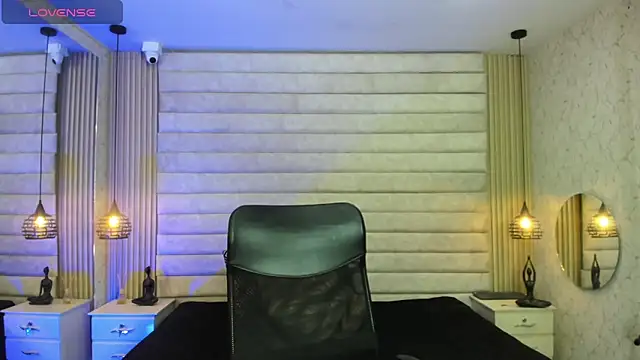 keytinthomson  online show from 02-13-26, 07:36