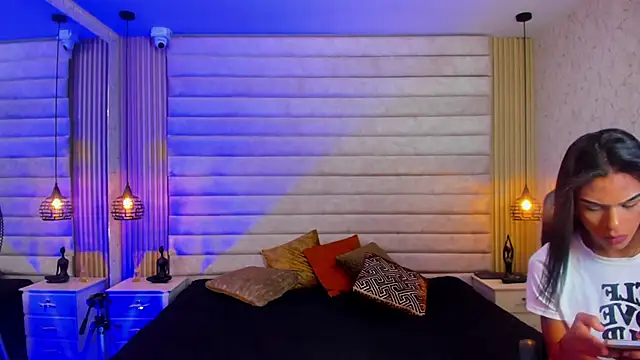 keytinthomson  online show from 02-09-26, 07:12