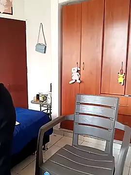 saenz eymi online show from 12-20-25, 04:43