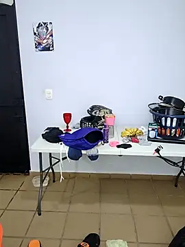 Snapshot of saenz_eymi chatting on 05-10-26, 04:09 saenz eymi online show from 05-10-26, 04:09