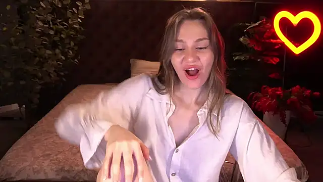 Snapshot of DiamondGoldie chatting on 06-12-26, 07:11 DiamondGoldie online show from 06-12-26, 07:11