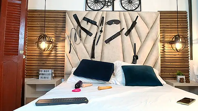 Cinthiabaker online show from 11-28-25, 11:54