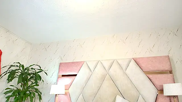 Cinthiabaker online show from 03-25-26, 12:15