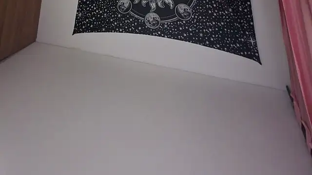 lilyx  online show from 04-19-26, 04:57