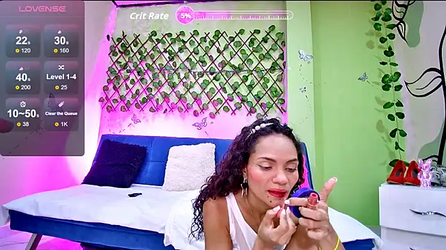 Karen Ariass online show from 04-20-26, 01:24