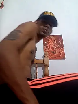 Negritohot2828 online show from 10-10-25, 02:01