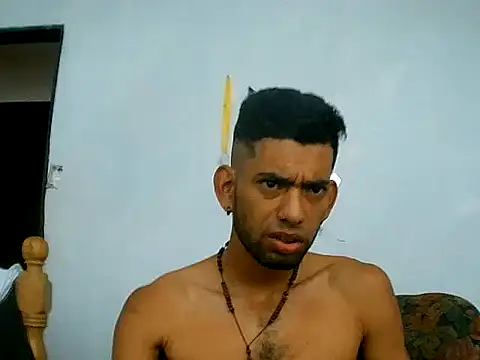 Negritohot2828 online show from 04-01-26, 12:17