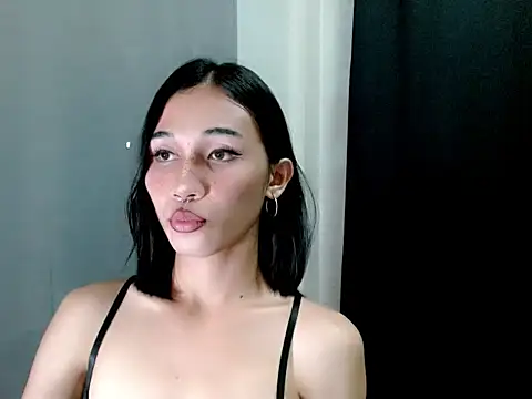 Urfucking khloe1 online show from 11-27-25, 05:57