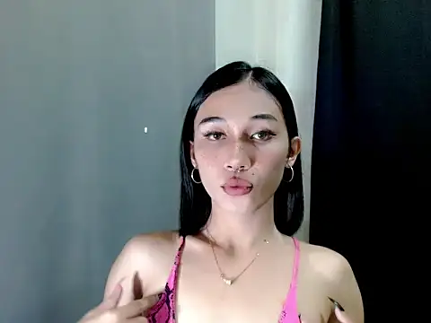 Urfucking khloe1 online show from 12-04-25, 11:04