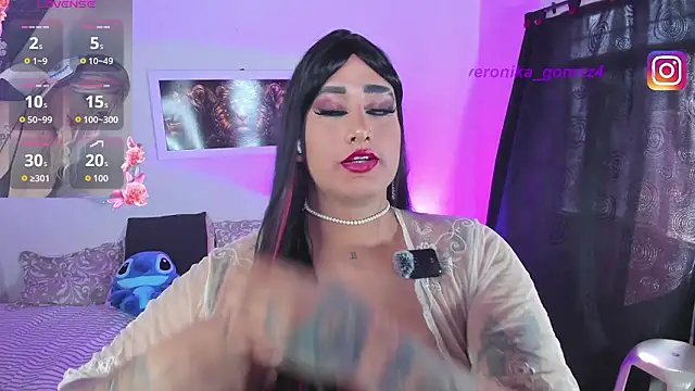 Snapshot of Sweetveronik_44 chatting on 02-15-26, 07:57 Sweetveronik 44 online show from 02-15-26, 07:57