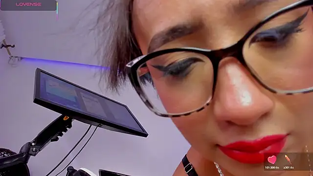 eva rain  online show from 02-26-26, 08:09