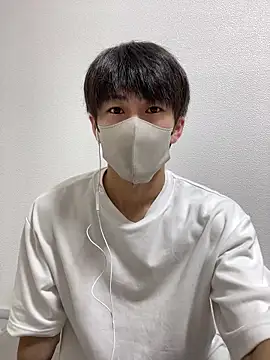 Snapshot of otouhu76 chatting on 10-19-25, 01:58 otouhu76 online show from 10-19-25, 01:58