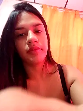 Snapshot of sofi_zzz chatting on 10-02-25, 04:10 sofi zzz online show from 10-02-25, 04:10