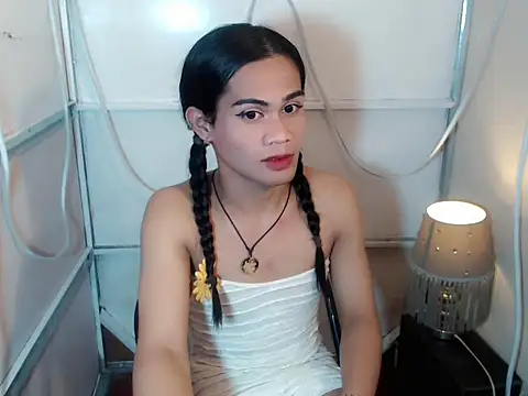 bellalot online show from 02-18-26, 01:25