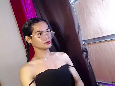 bellalot online show from 09-27-25, 03:01