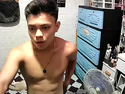 Pinoy slutcummer69 online show from 03-08-26, 01:47