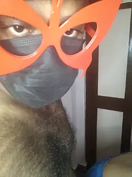 00USER online show from 12-16-25, 10:03