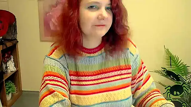 TwoBigSuns online show from 10-20-25, 06:37