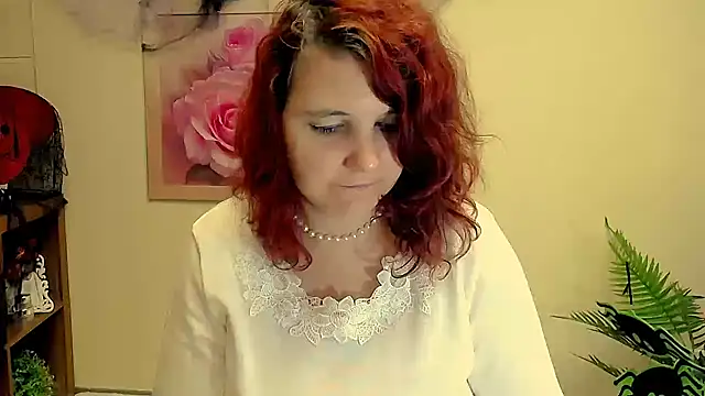 TwoBigSuns online show from 11-05-25, 08:28