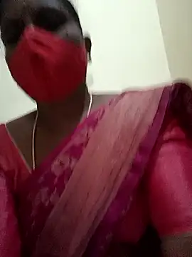 Snapshot of Nrl69 chatting on 12-23-25, 06:23 Nrl69 online show from 12-23-25, 06:23