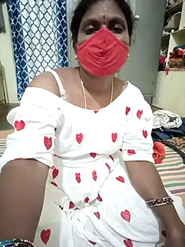 Snapshot of Nrl69 chatting on 11-18-25, 03:48 Nrl69 online show from 11-18-25, 03:48