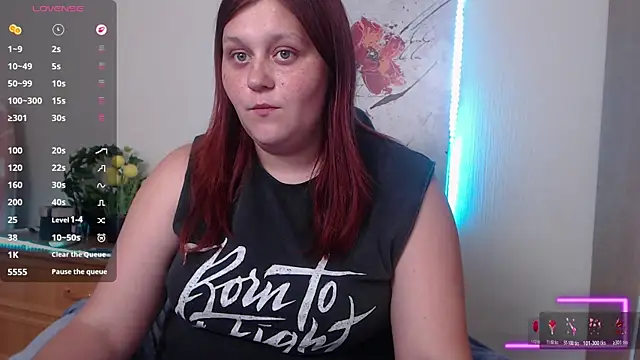 Alisawoods  online show from 07-13-26, 12:04