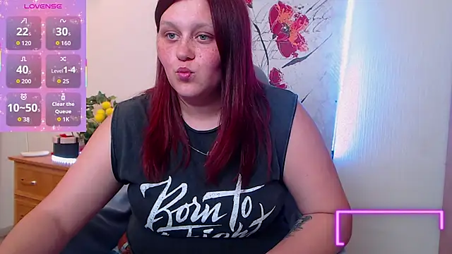 Alisawoods  online show from 06-17-26, 12:15
