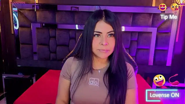 Snapshot of Aniajoness_ chatting on 02-12-26, 03:28 Aniajoness online show from 02-12-26, 03:28