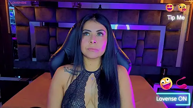 Snapshot of Aniajoness_ chatting on 01-17-26, 04:16 Aniajoness online show from 01-17-26, 04:16