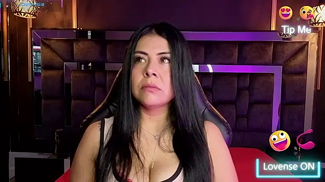 Aniajoness  online show from 12-14-25, 03:13