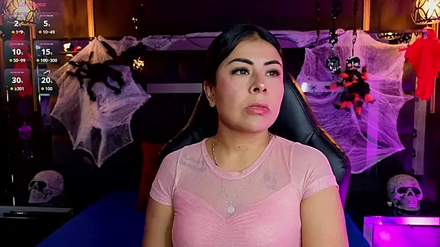 Aniajoness  online show from 10-23-25, 04:00