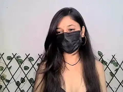 Snapshot of GUDIYA_BAB chatting on 10-12-25, 05:42 GUDIYA BAB online show from 10-12-25, 05:42