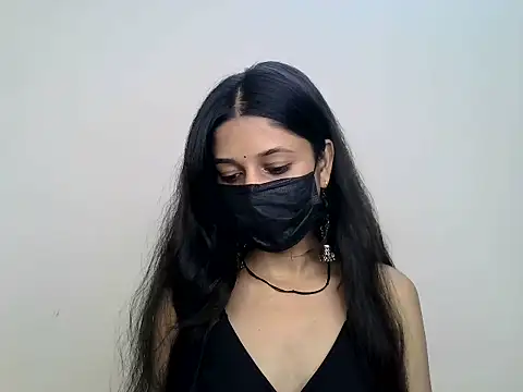 Snapshot of GUDIYA_BAB chatting on 09-09-25, 06:01 GUDIYA BAB online show from 09-09-25, 06:01