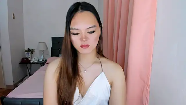 Snapshot of ameliamaureen chatting on 09-17-25, 04:20 ameliamaureen online show from 09-17-25, 04:20