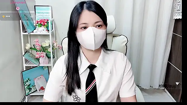 phuongnhi  online show from 07-25-26, 03:03